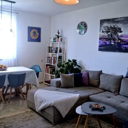 Apartment Laura